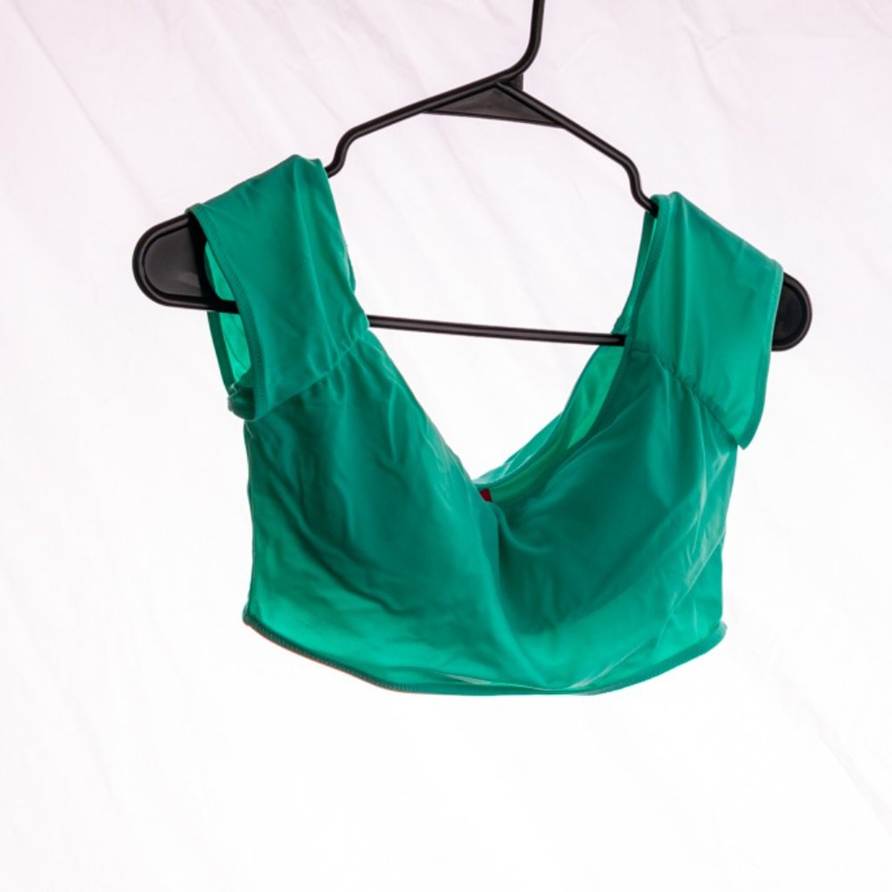 Victoria's Secret Off the Shoulder Bikini Top